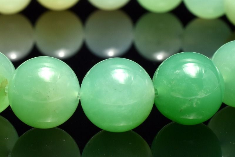 １点物 高発色 癒やしのグリーン クリソプレーズ 10 mm グラデーション ブレスレット パワーストーン 天然石 _MC 1574