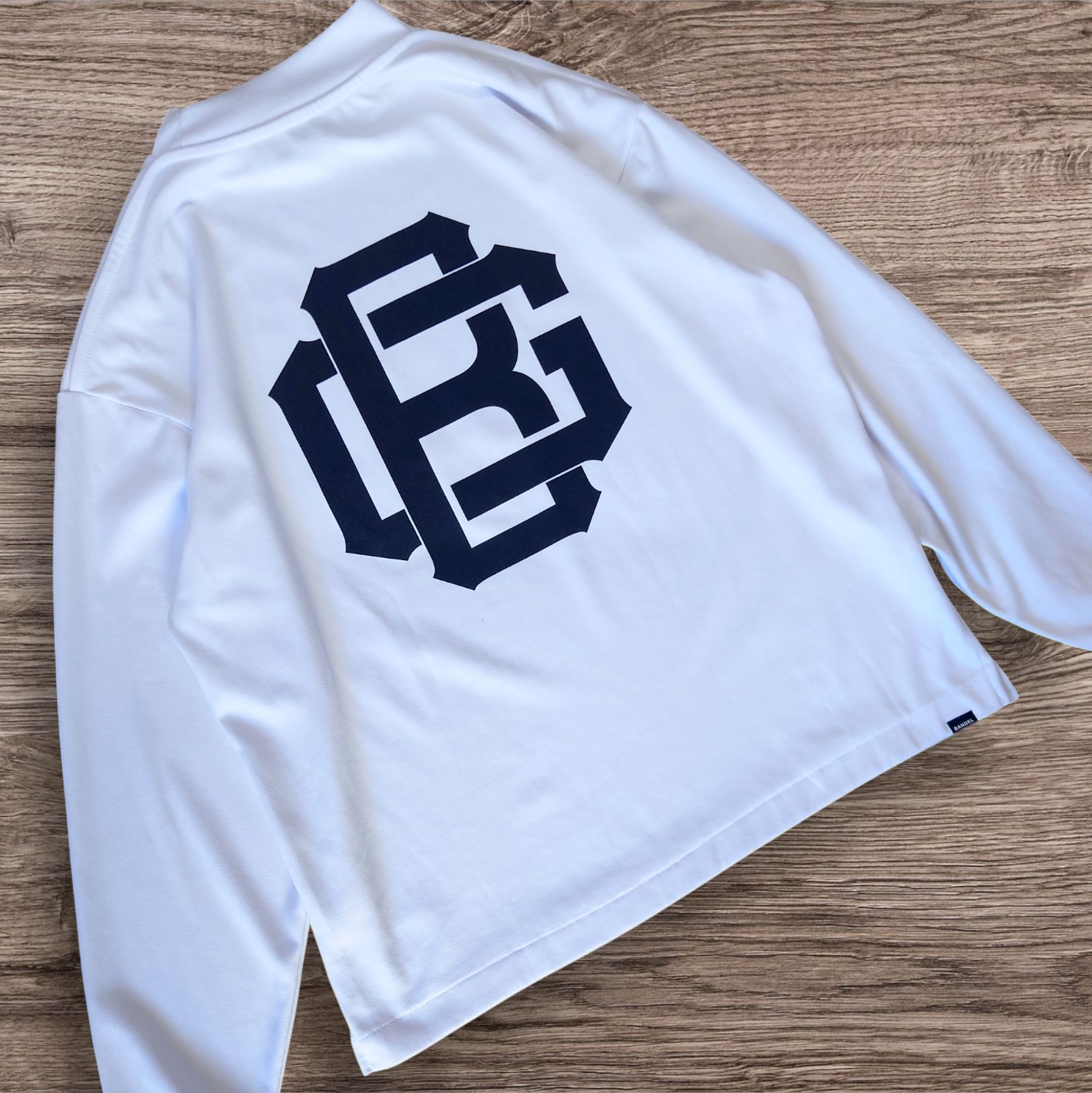 バンデルゴルフ モックネック 3D メタルラバーロゴ 黒 メンズゴルフ