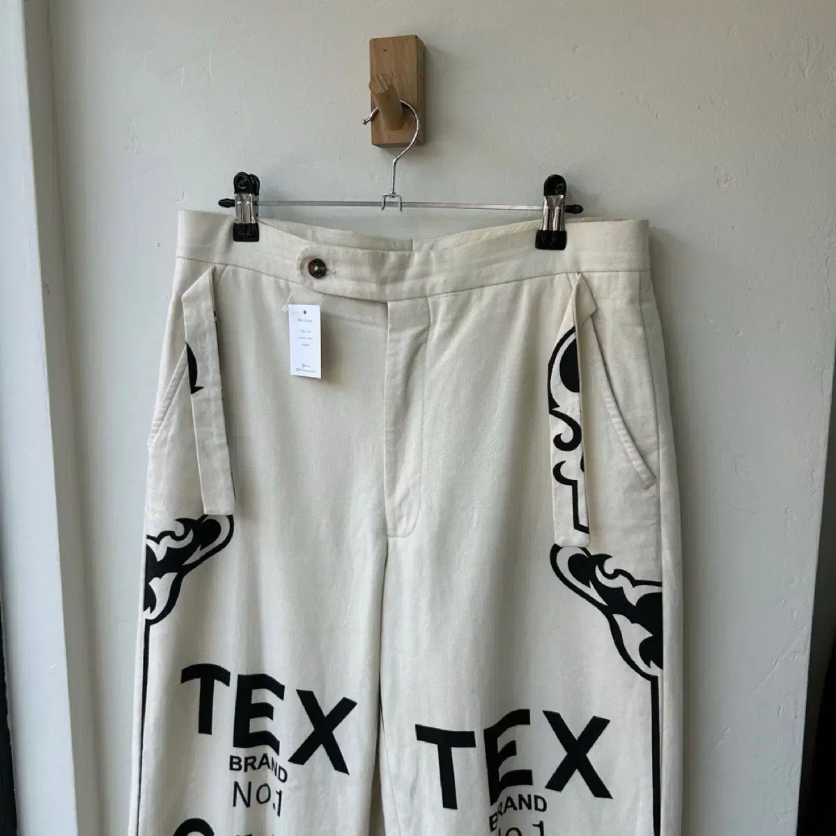 14806 ボディ セルト スラックス パンツ