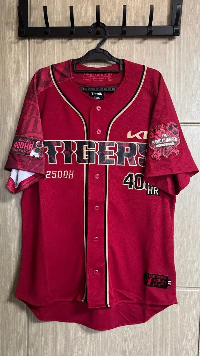 KIAタイガース チェ ヒョンウ 400 HOMERUN 記念 UNIフォーム