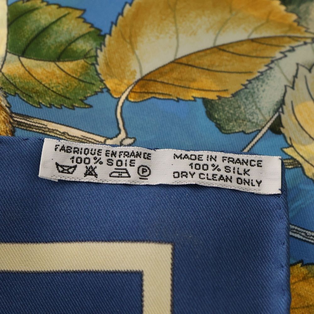 HERMES (エルメス) カレ90 CASSE NOISETTE くるみ割り スカーフ ブルー