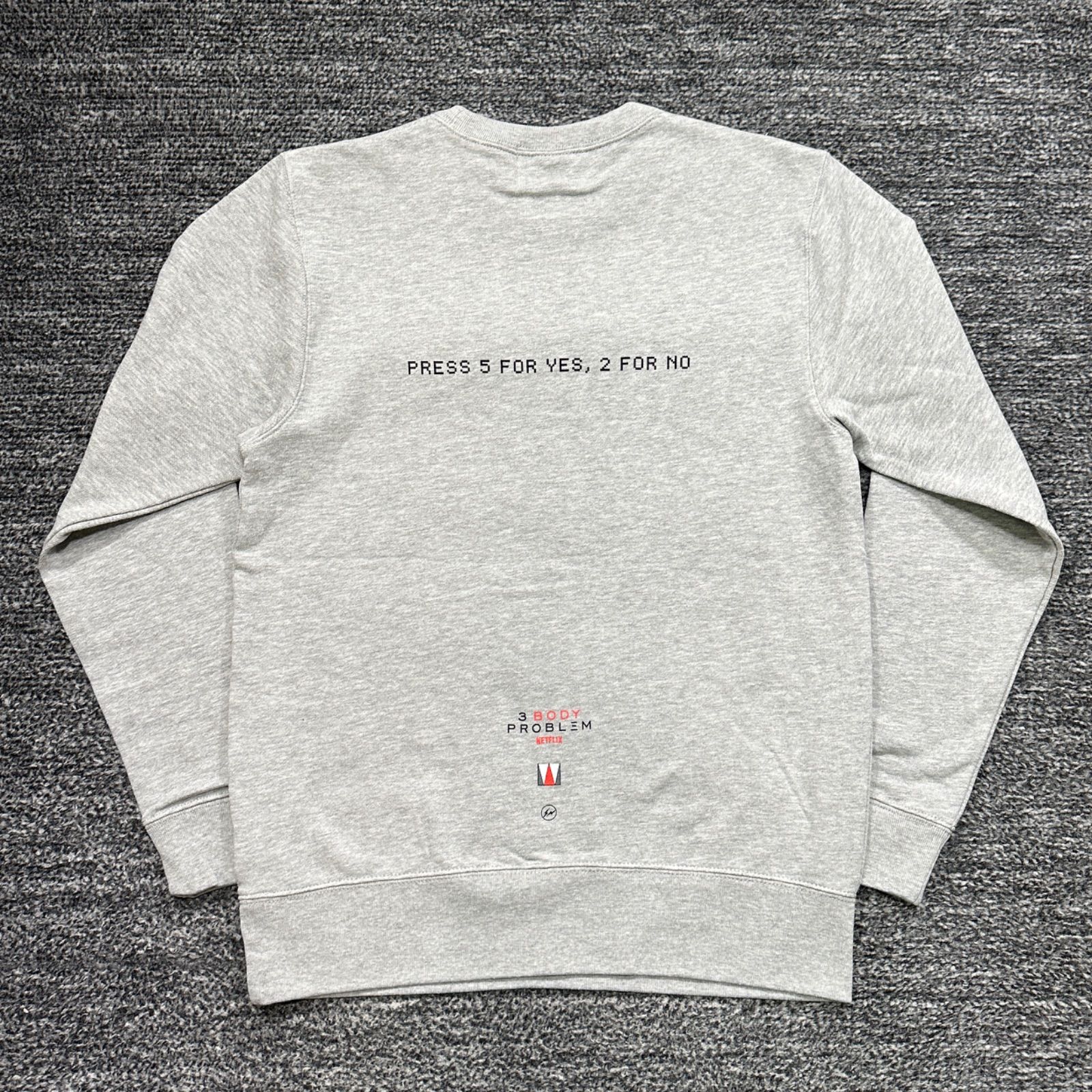 極美品 SEQUEL weekend netflix WE-24SS-3BPCN-01 ロゴプリント