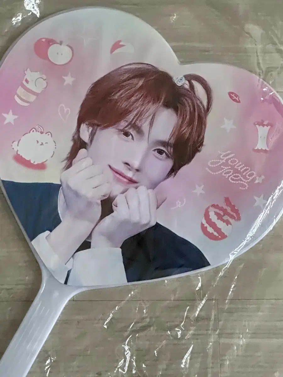 2026，品質保証 ツアーズ ヨンジェ(YOUNGJAE) うちわ 出品 その他