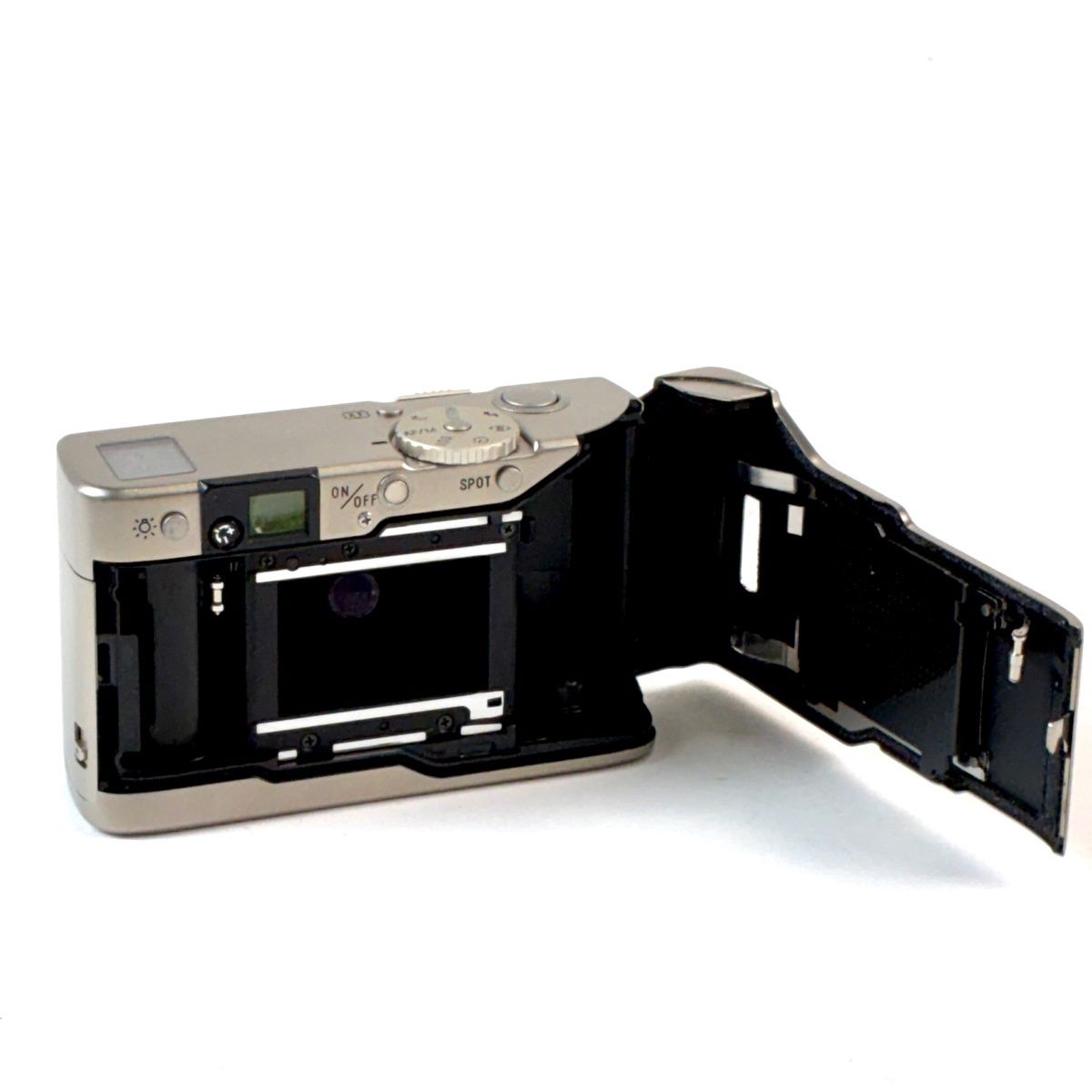 (ジャンク扱い)MINOLTA コンパクトフィルムカメラ TC-1 ミノルタ 中古】MINOLTA ミノルタ TC-1 コンパクトフィルムカメラ | 中古カメラ