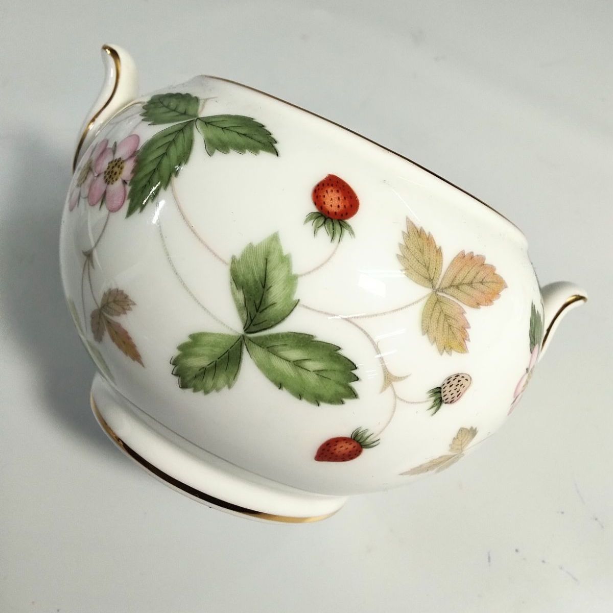 ティーカップ＆ソーサー