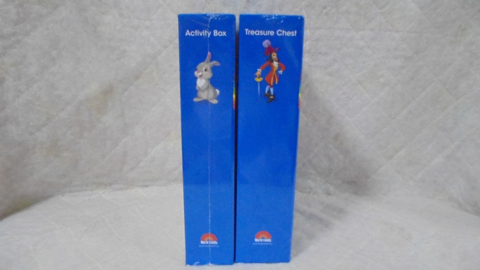 あり h 7825 2019年 17日発売 リニューアル版 メインプログラム内 宝箱＆アクティビティボックス リーディング機能付き ライトライトペンがしゃべる ワールドファミリー