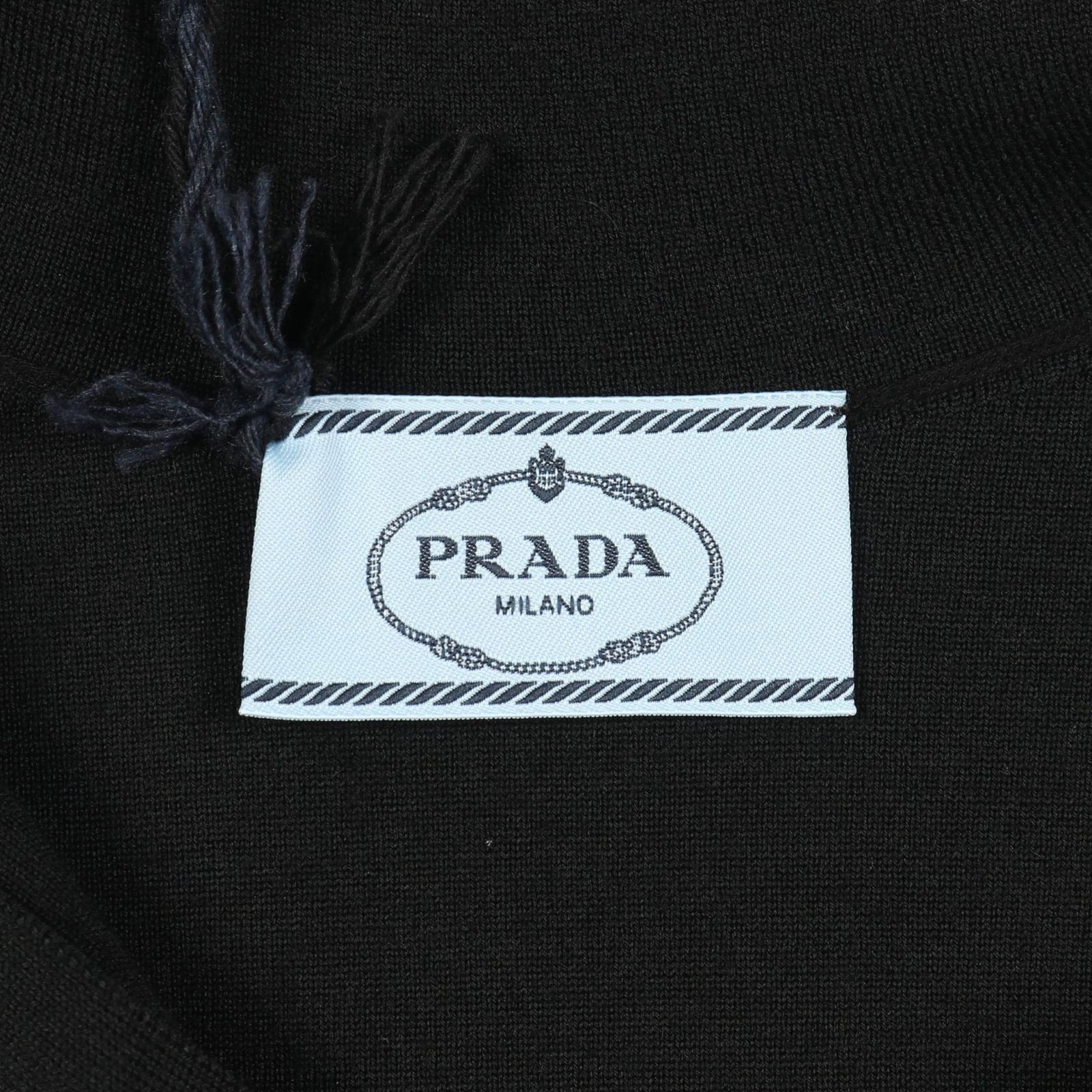 PRADA プラダ トライアングルロゴ ワンピース - メルカリ