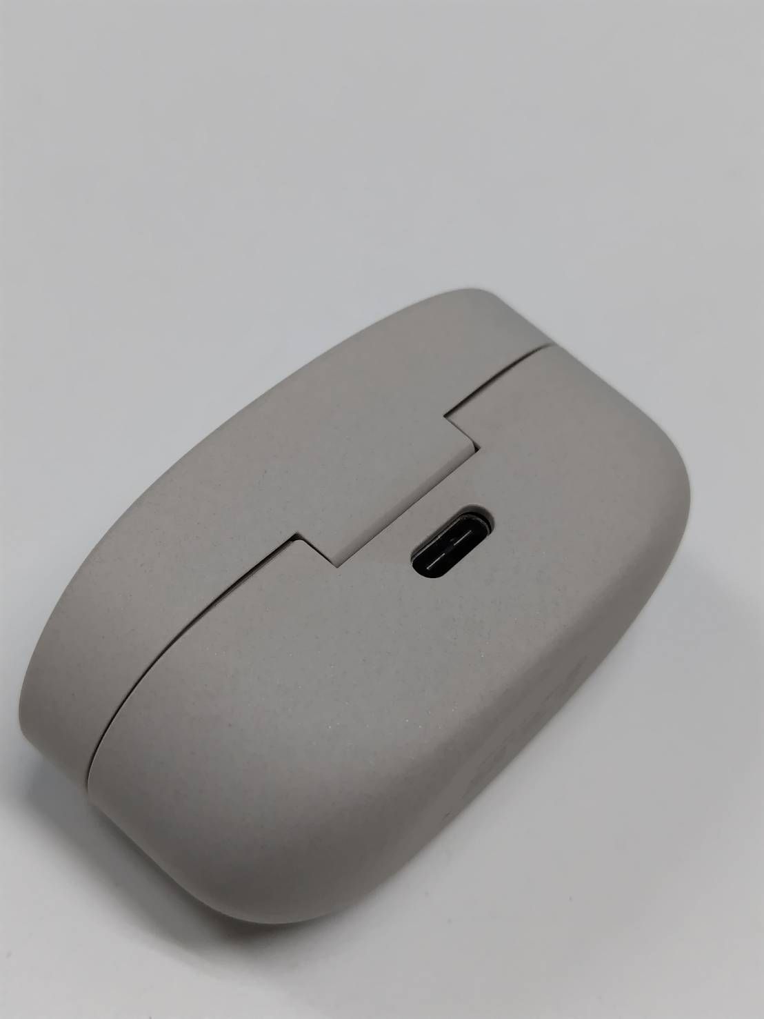 【ほぼ未使用】SONY ワイヤレスイヤホン プラチナシルバー 充電ケース付き 美品】SONY WF-1000XM4/YY2948/プラチナシルバー/充電ケースのみ