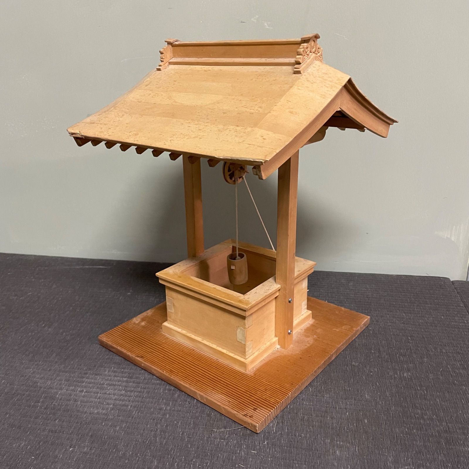 屋根付き井戸 オブジェ 高さ35cm 和風 木製 井戸