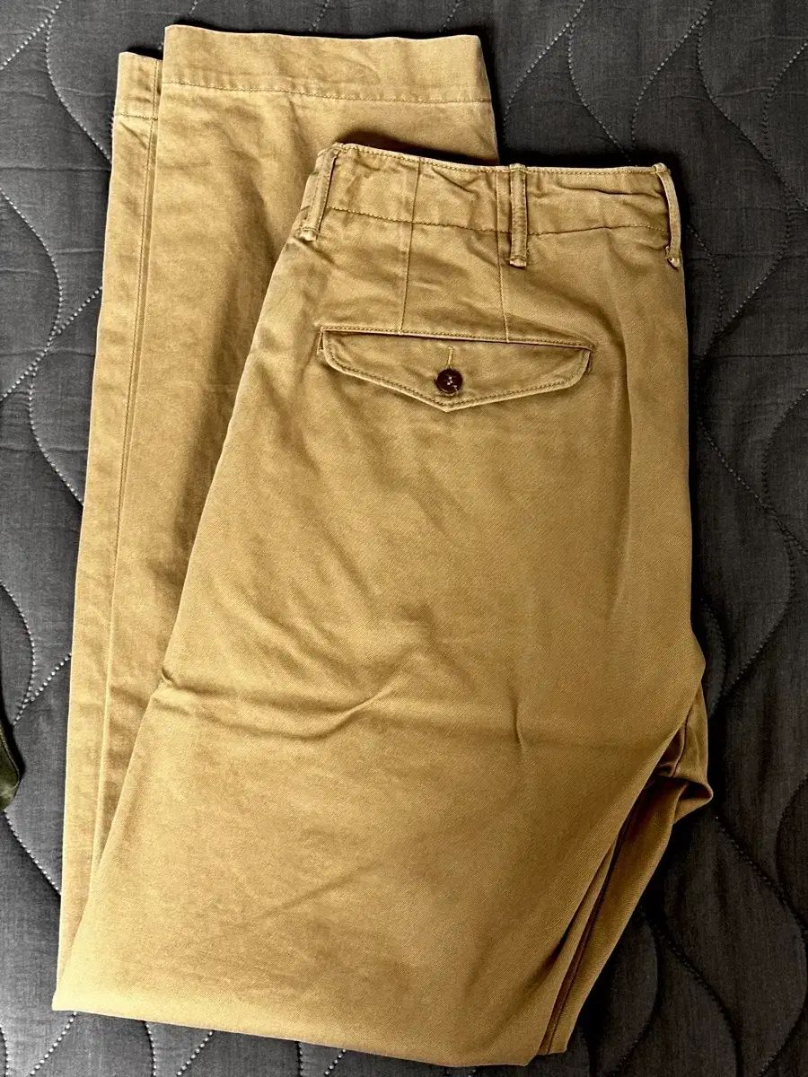 RRL (ダブルアールエル) オフィサー チノ カーキ 34x32 - メルカリ