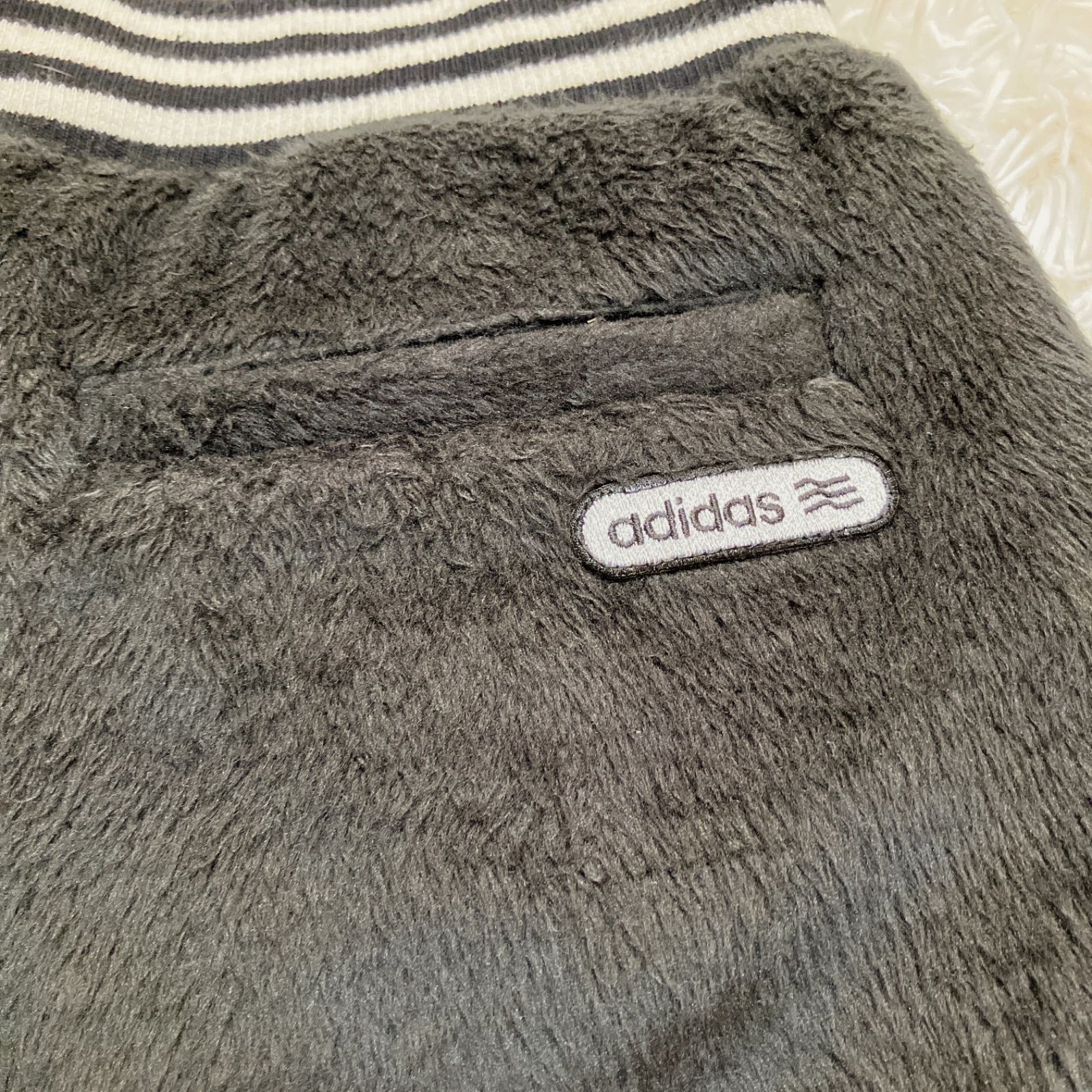 アディダスゴルフ ボア フリース セットアップ ベスト スカート - メルカリ