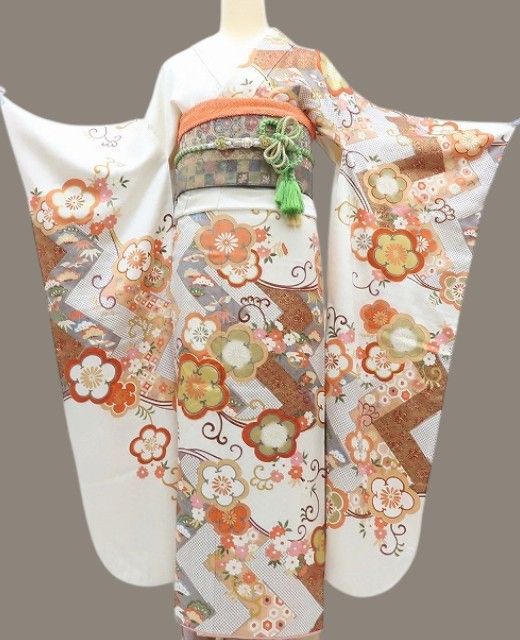 百華❀Y4074◇正絹 吾妻徳穂落款 作家物 金駒刺繡 手縫い仕立て 成人式