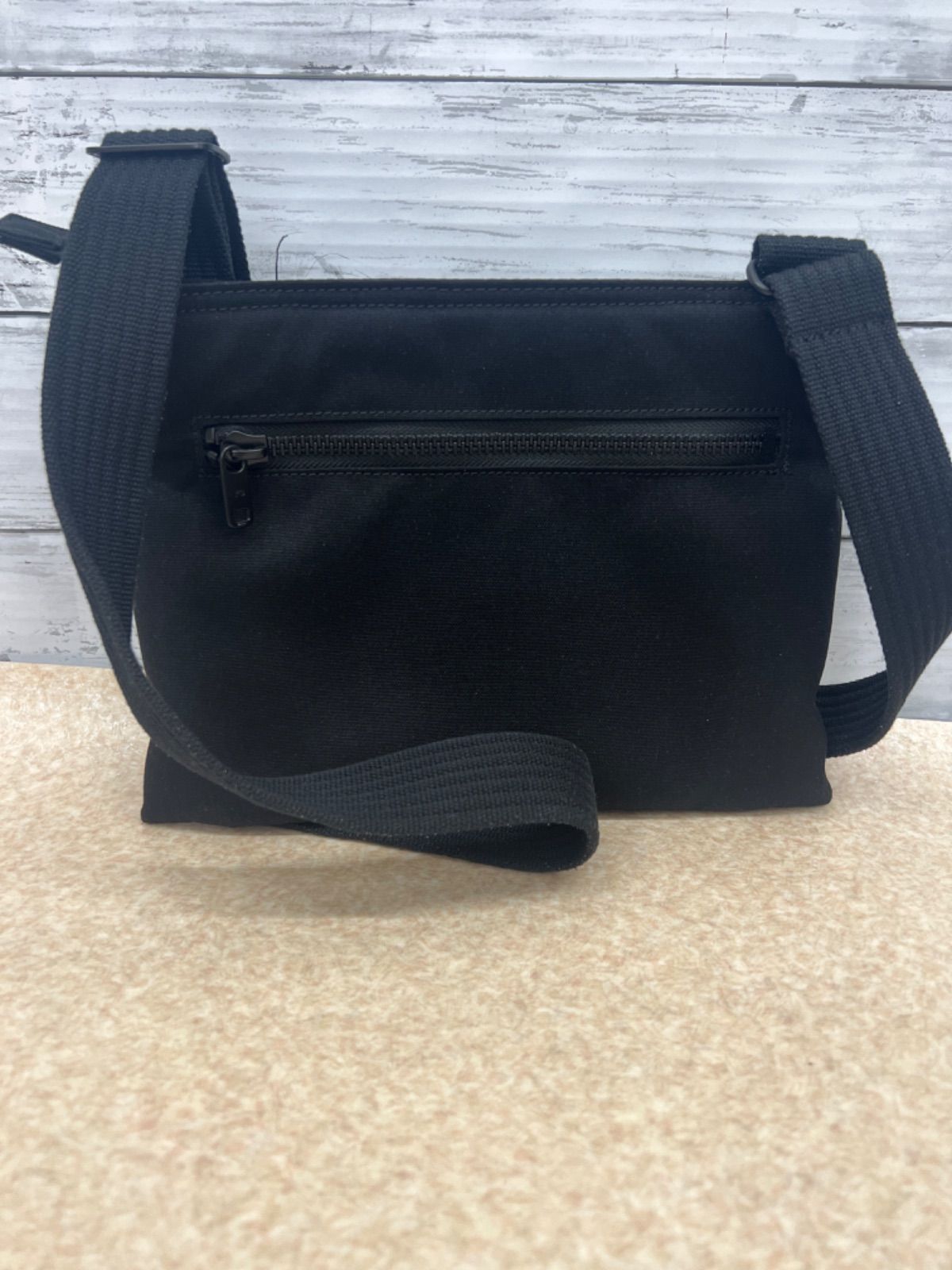 サコッシュバッグ