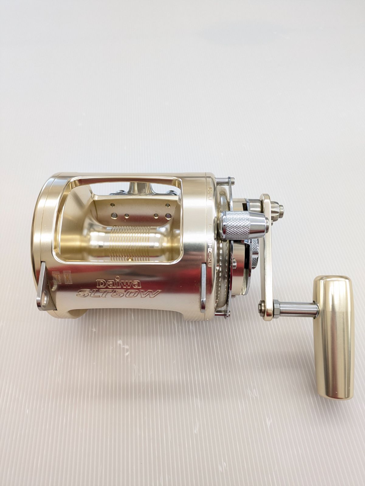 1）【中古品】ダイワ シーライン トーナメント SLT50W ① - メルカリ