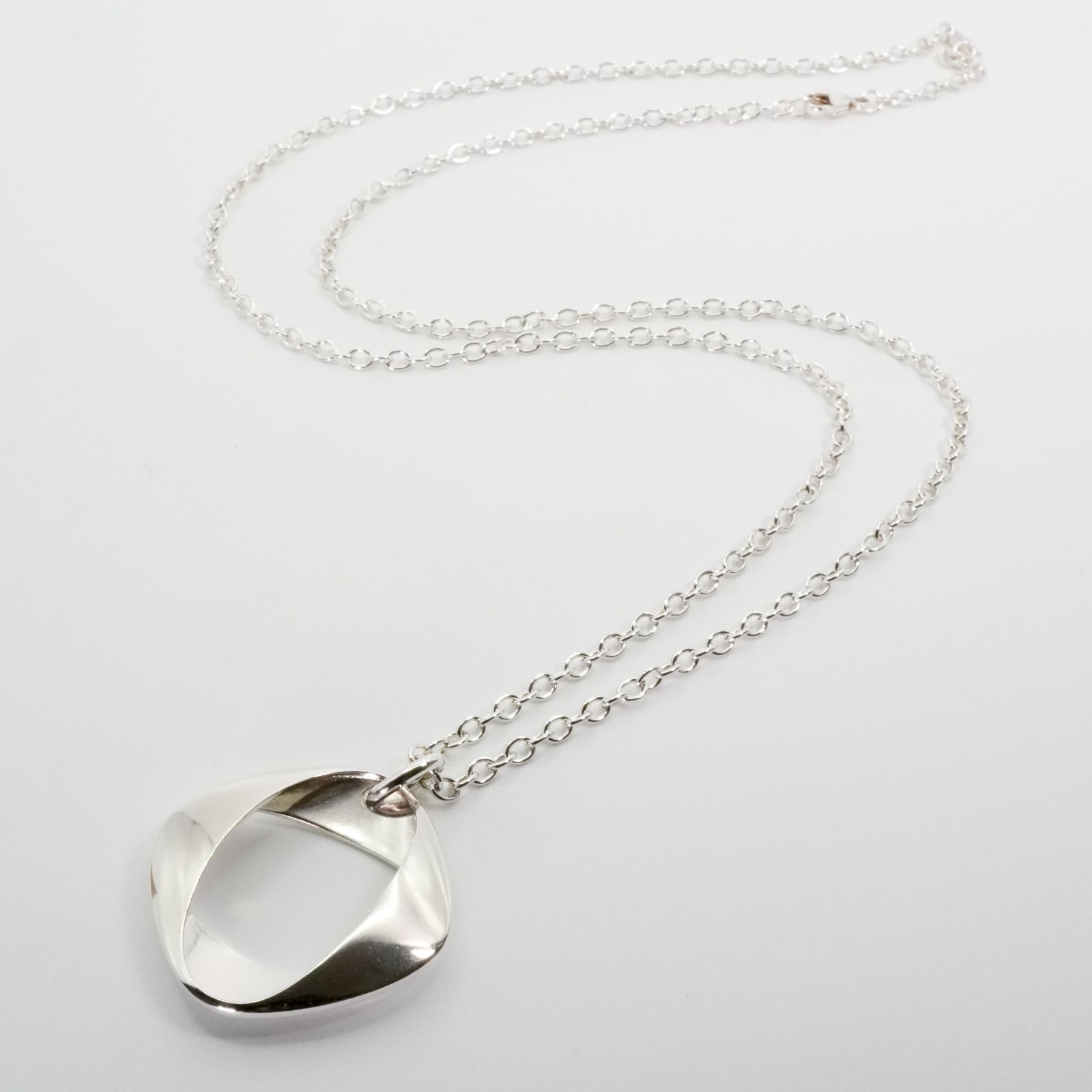 極美品ジョージジェンセン ヘニングコッペル190 ロングネックレス24