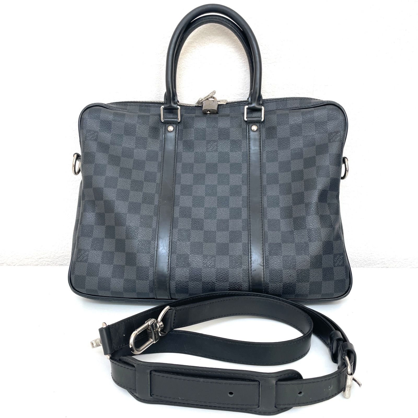 LOUIS VUITTON ルイヴィトン ポルトドキュマン ヴォワヤージュ PDV ダミエ グラフィット ビジネスバッグ 2 WAY ショルダーバッグ メンズ