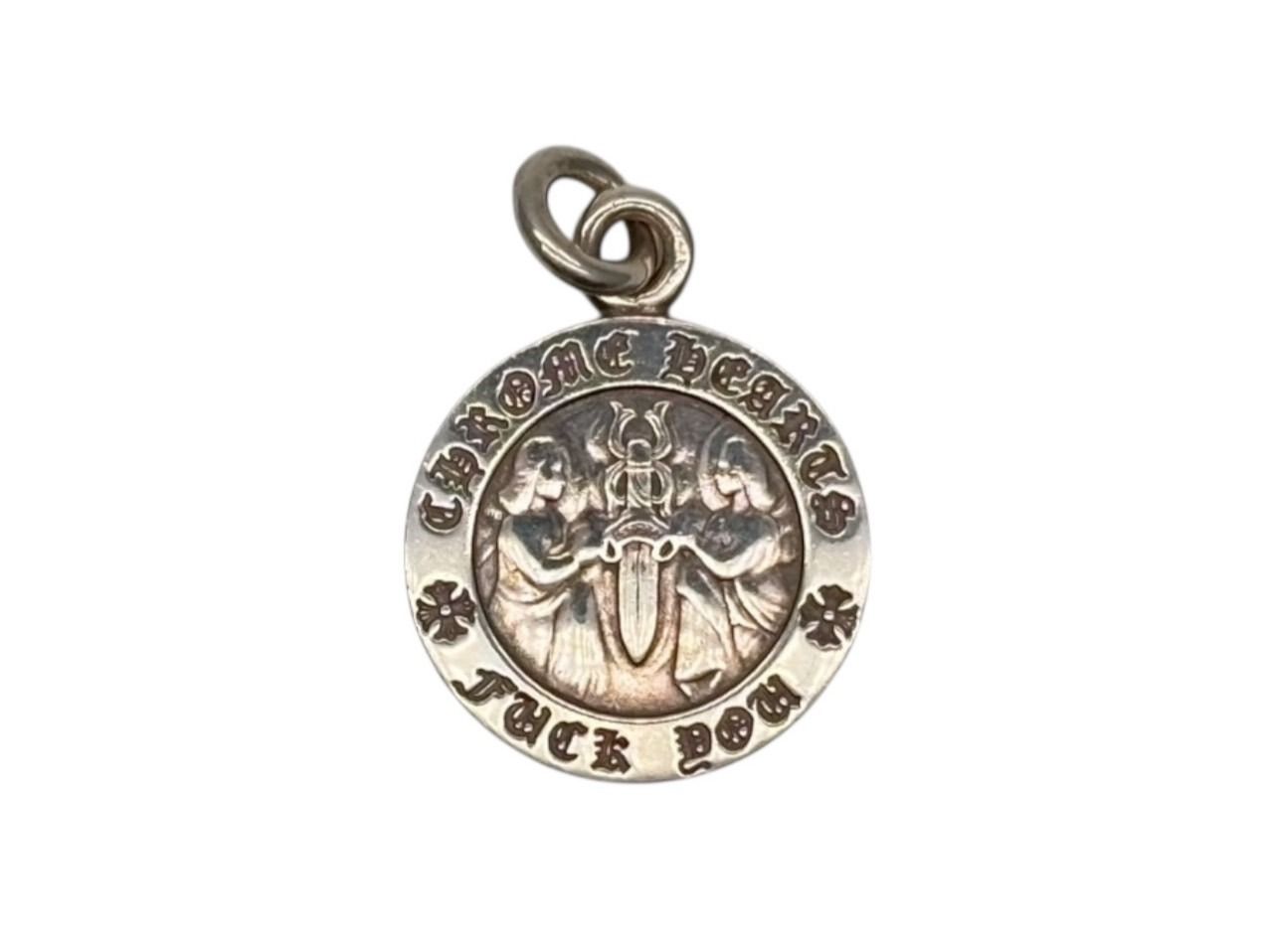 CHROME HEARTS クロムハーツ エンジェル メダル チャーム V 1 ペンダントトップ シルバー 6 2 g シルバー925 シルバー金具 4 b 009933
