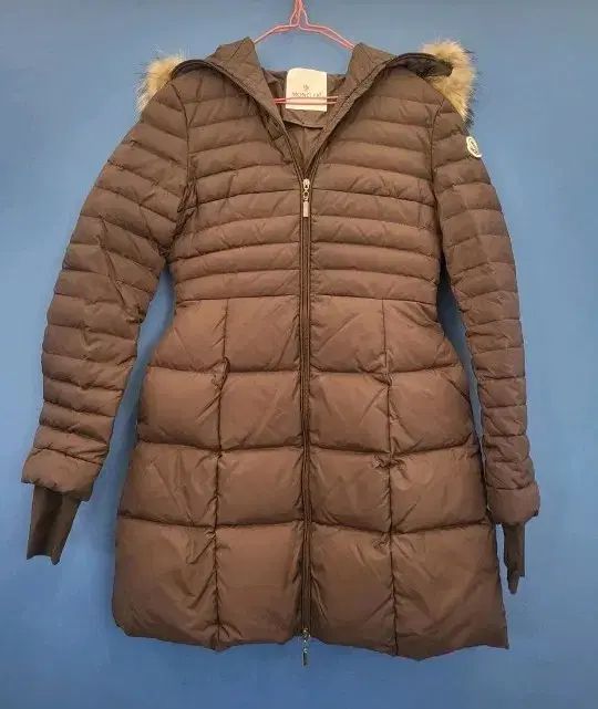 モンクレール レディース ダウン ブラウン