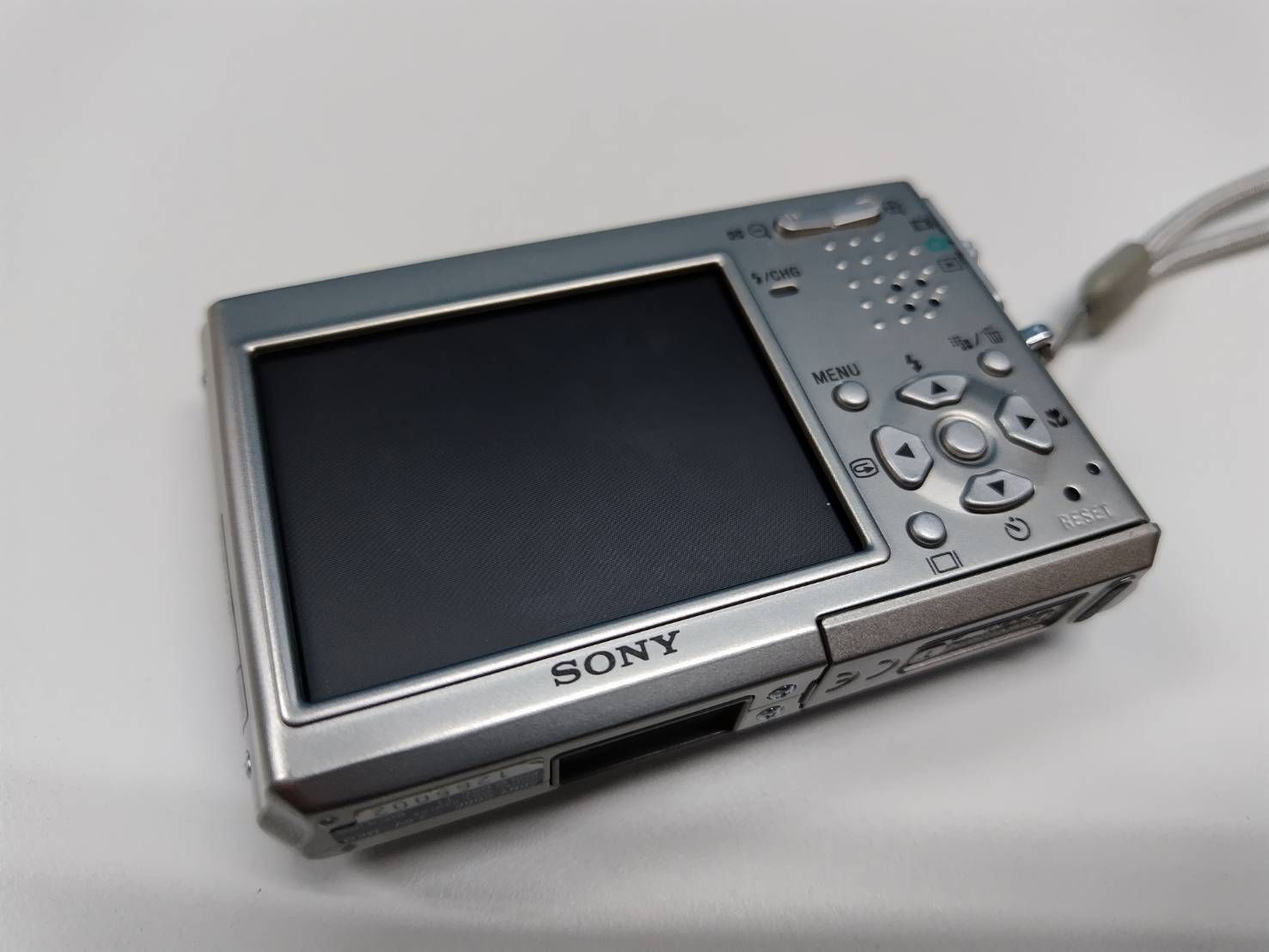 ジャンク】SONY Cyber-shot DSC-T1/デジタルカメラ - メルカリ