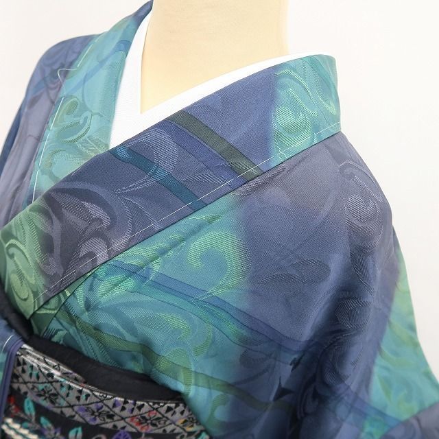 ❁tomihisa❁新品 花唐草 着物 正絹 仕付け糸付”個性と品を添えて新た