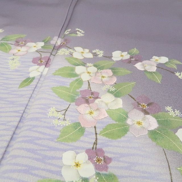 ❁tomihisa❁新品 湘南友禅 内田芳光 落款 刺繍 着物 正絹 仕付け糸付