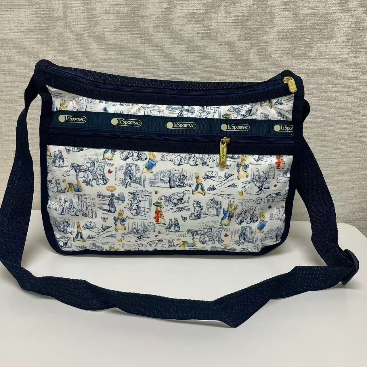 レスポートサック ショルダーバッグ ポーチ付き 7507 LeSportsac 
