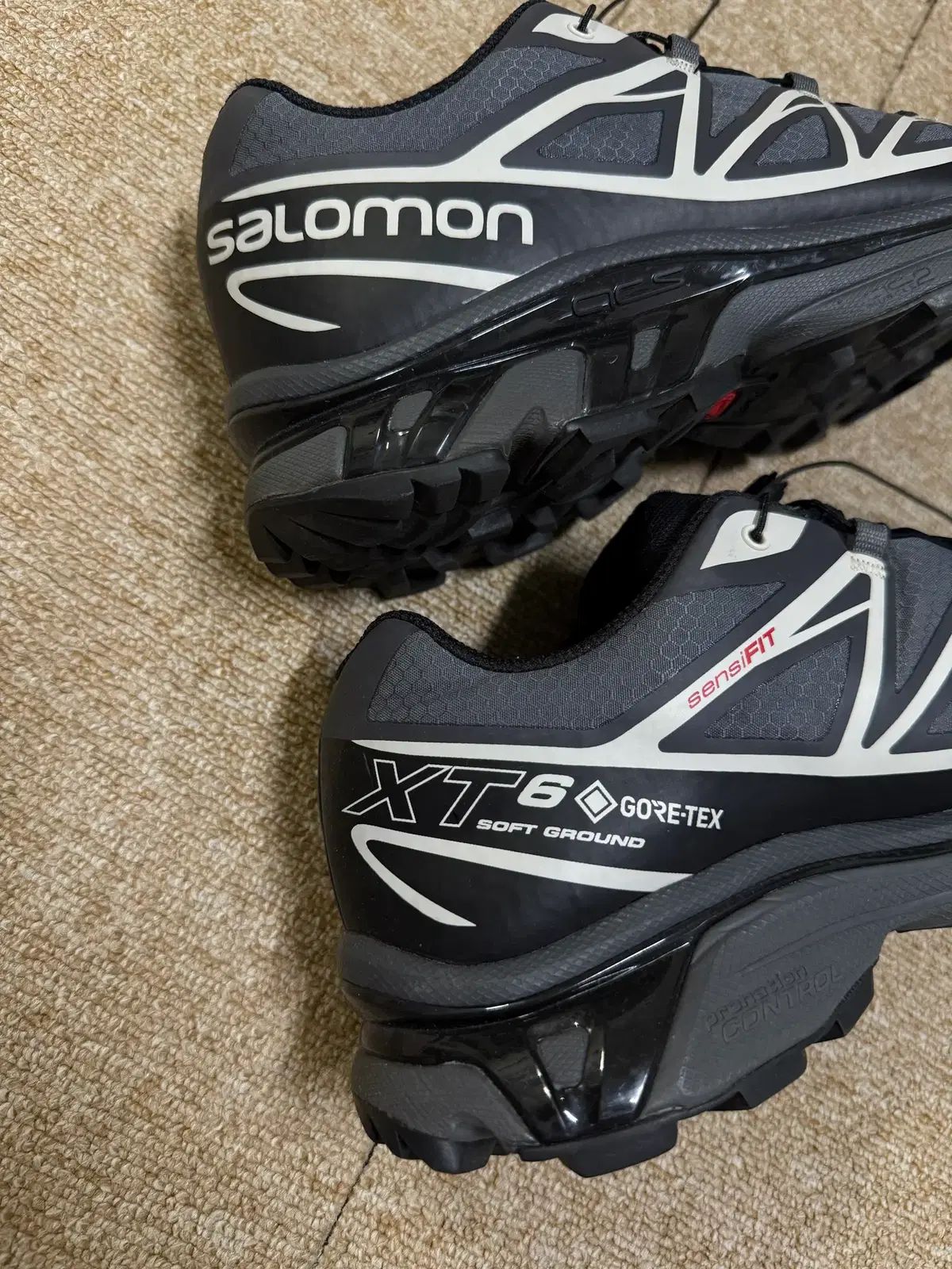 SALOMON