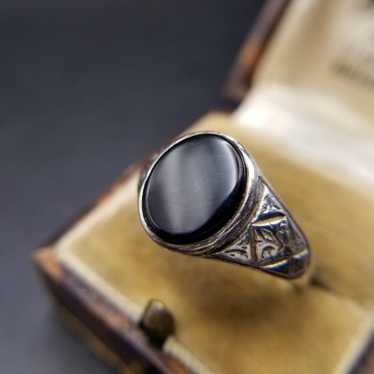 激希少　ヴィンテージ　リング　アンティーク　925 シルバー オニキス フルールドリス 彫刻 オニキス インレイ 925 シルバー ヴィンテージ