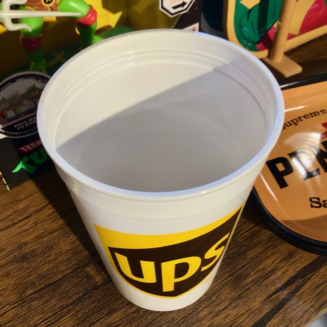 新品 UPS スタジアムカップ コップ アメリカン雑貨 インテリア