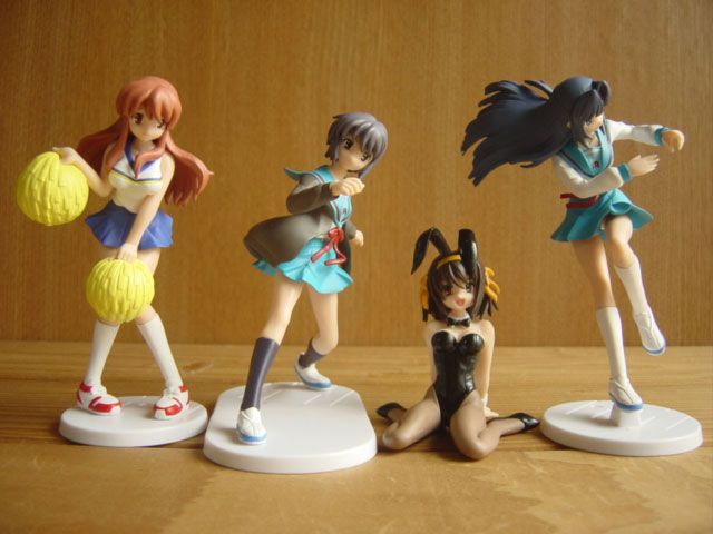 ○Dfz29JJ 涼宮ハルヒの憂鬱2 HGIF4種 ブラックバニーVer - メルカリ