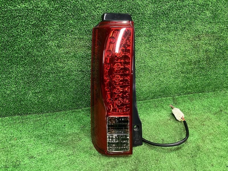 オッティ DBA-H92W 右テールランプ RCL-010 26550-6A01K(テールライト