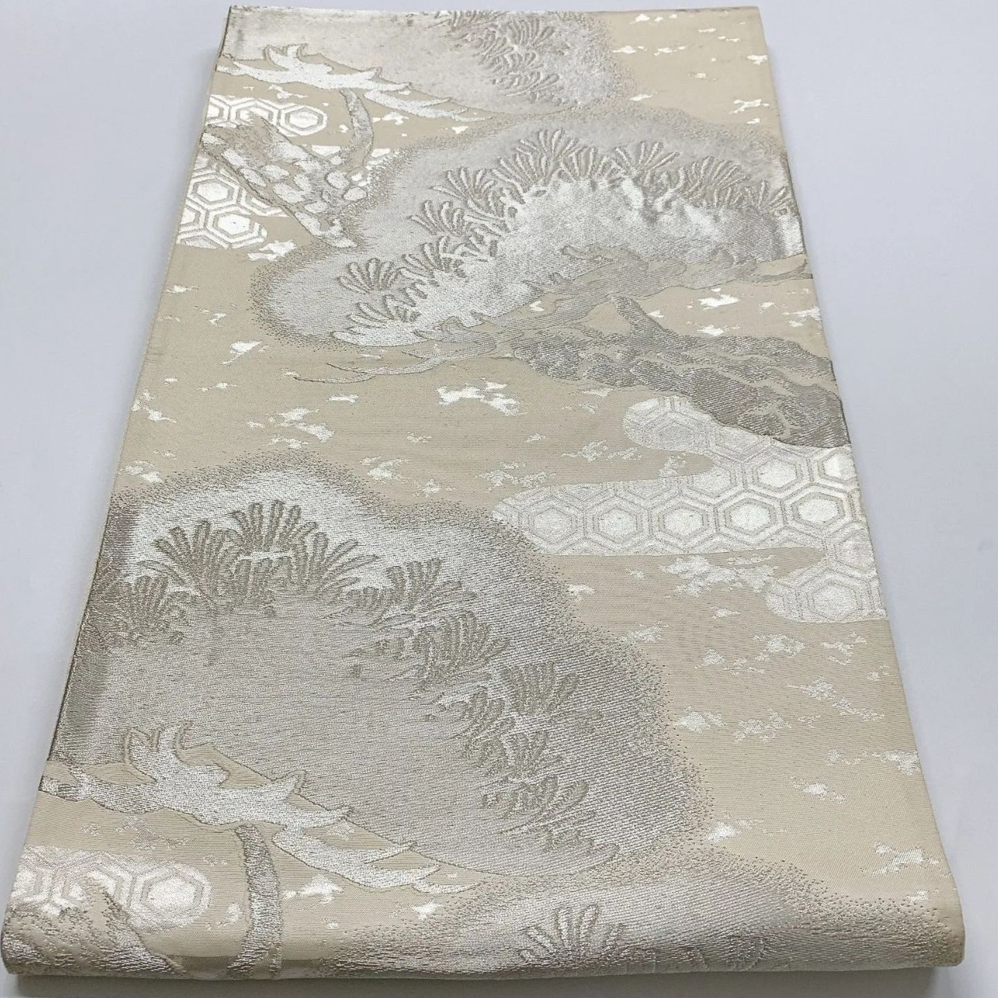 6074］袋帯 松亀甲霞文様 銀彩 シルバー 六通 正絹 着物 フォーマル