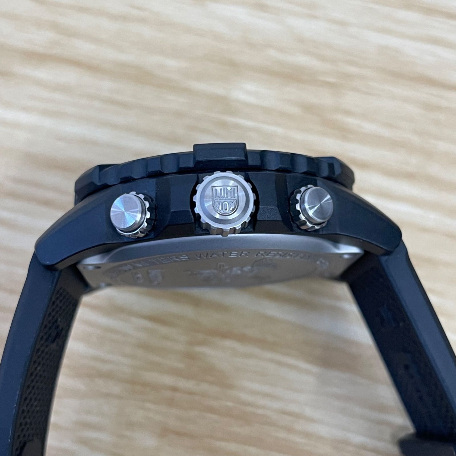 美品ルミノックスLUMINOX/クォーツ腕時計/アナログ/BLK3180 箱付き LUMINOX（ルミノックス） 【専用ケース付属】LUMINOX 腕時計 メンズ XS