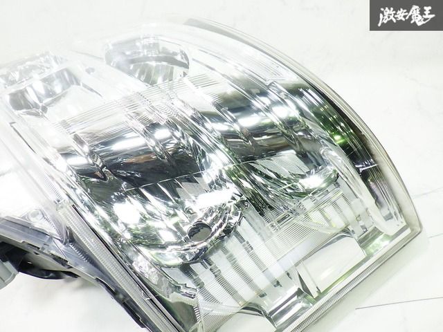☆点灯OK 良品 箱付☆ 日産 純正 NV350 E26 キャラバン 後期 LED