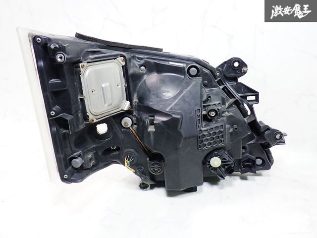 ☆点灯OK 良品 箱付☆ 日産 純正 NV350 E26 キャラバン 後期 LED