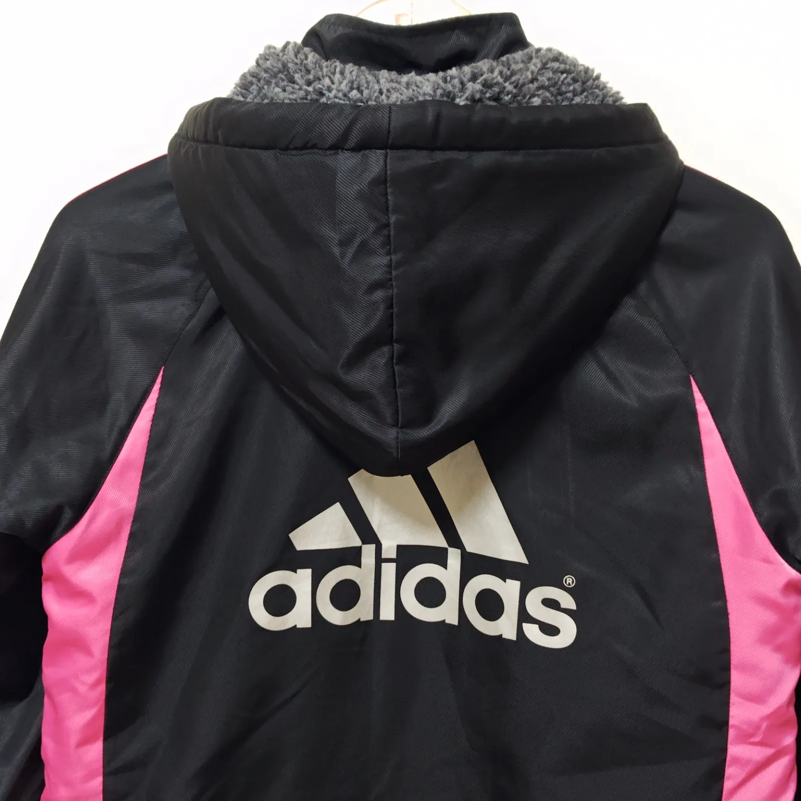 美品】adidas アディダス 中綿ジャケット 黒×ピンク climaproof フード 