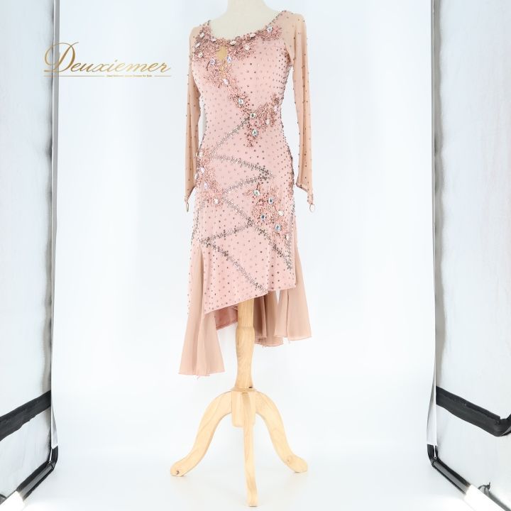 【美品 社交ダンス衣装】ピンク ラテン ドレス ワンピース 明るい ベージュ 社交ダンス 衣装 ラテン ドレス ワンピース ラテンドレス ピンク