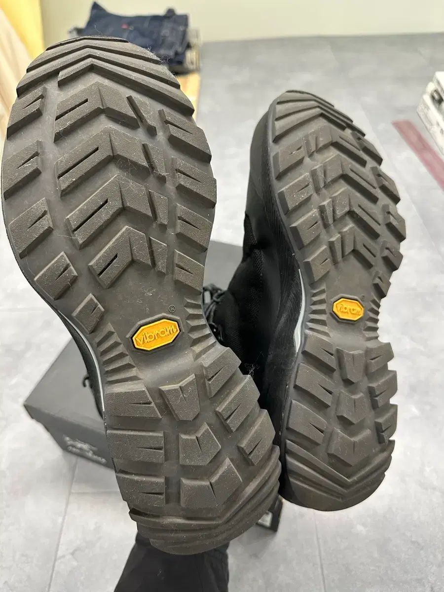 280 アークテリクス