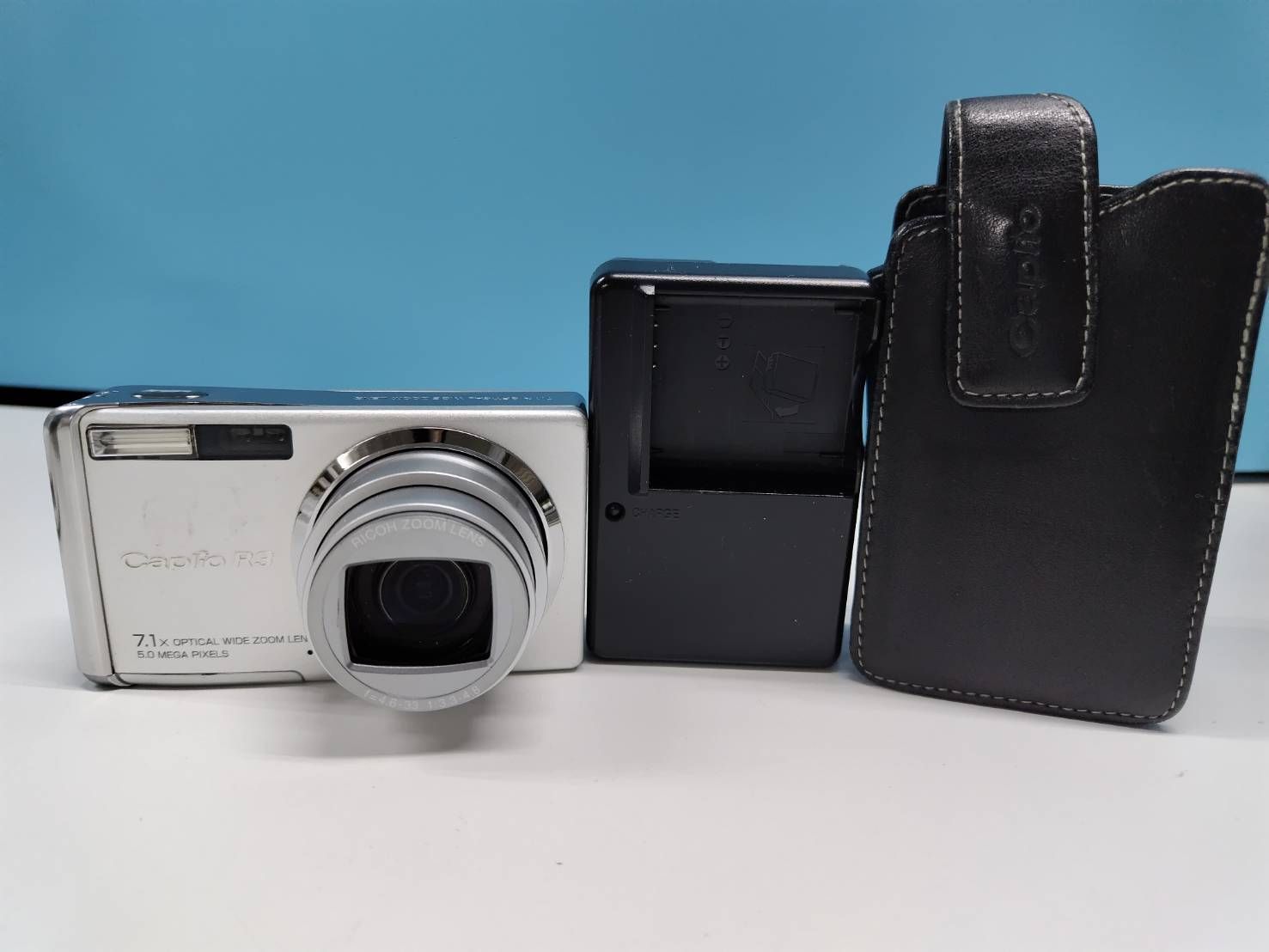 ジャンク】RICOH Caplio R3/デジタルカメラ - メルカリ