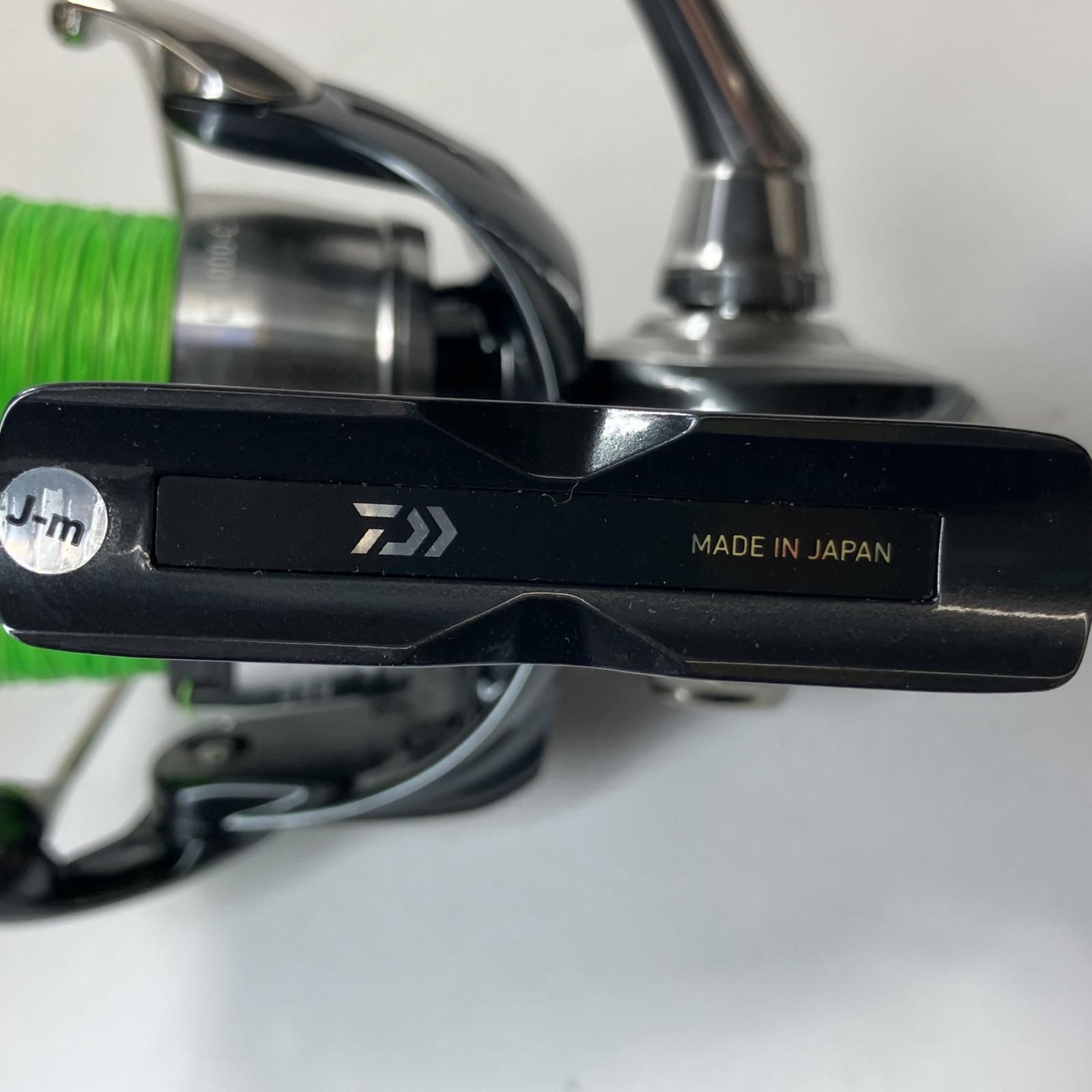 スピニングリール