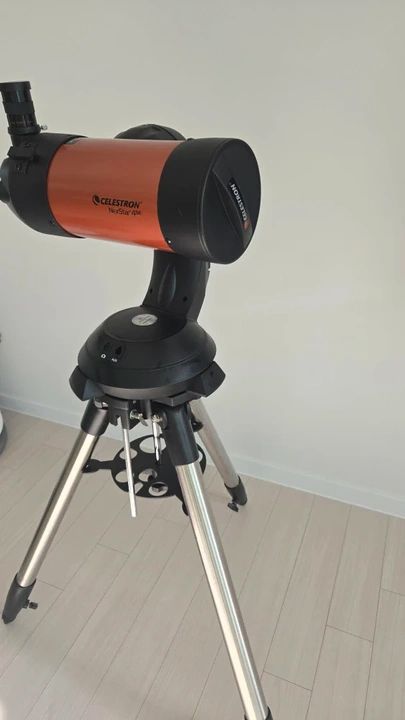 天体双眼鏡 セレストロン NexStar 4 SE