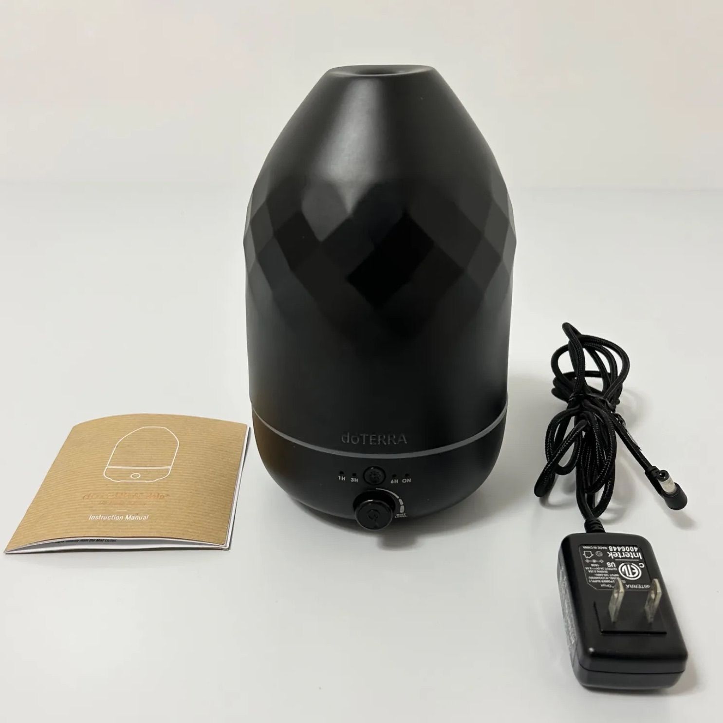 doTERRA ドテラ volo ボロオニキス アロマディフューザー ブラック 黒 ヴォロ