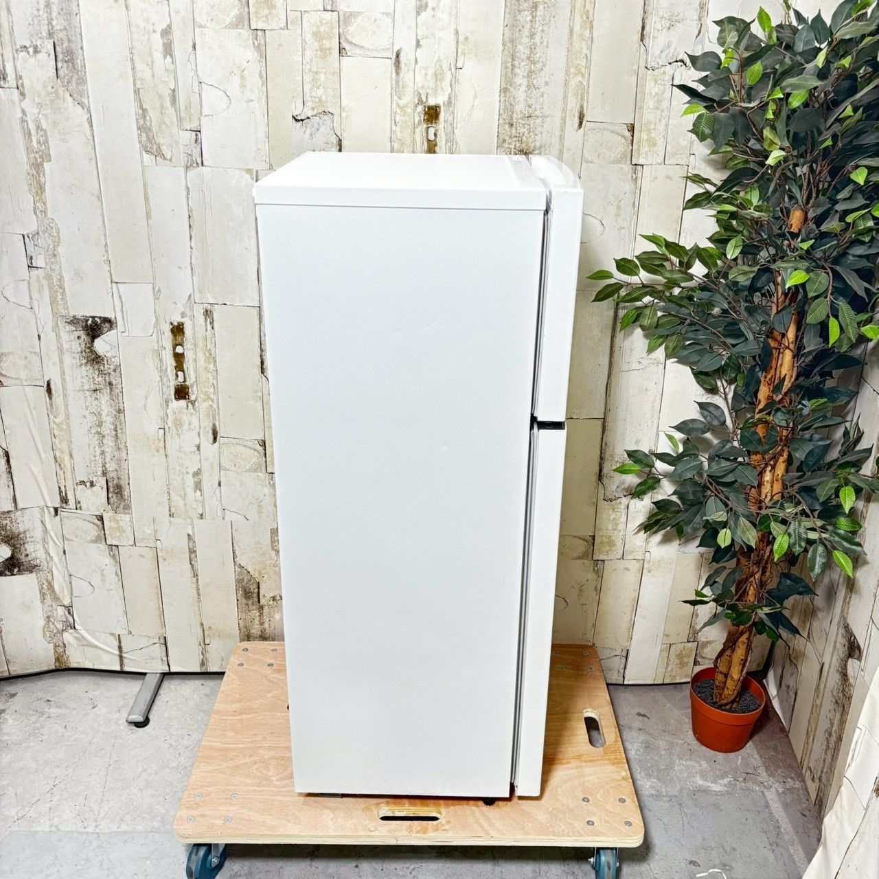 2020年製】 Hisense ハイセンス HR-B12C ノンフロン冷凍冷蔵庫 120L