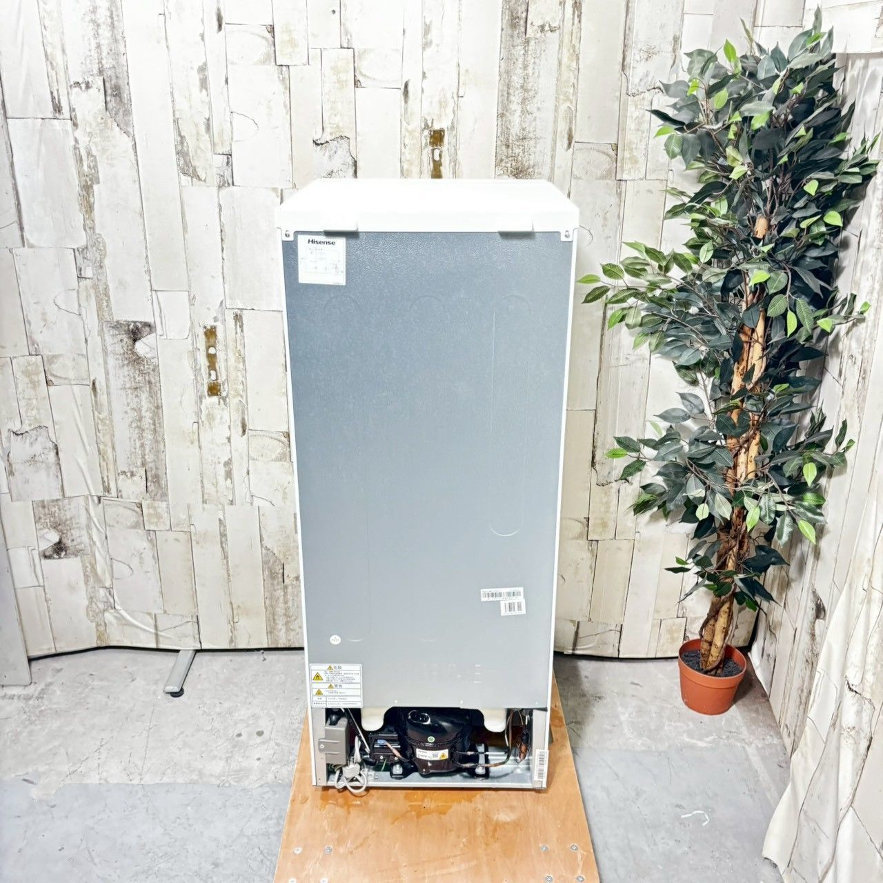 2020年製】 Hisense ハイセンス HR-B12C ノンフロン冷凍冷蔵庫 120L