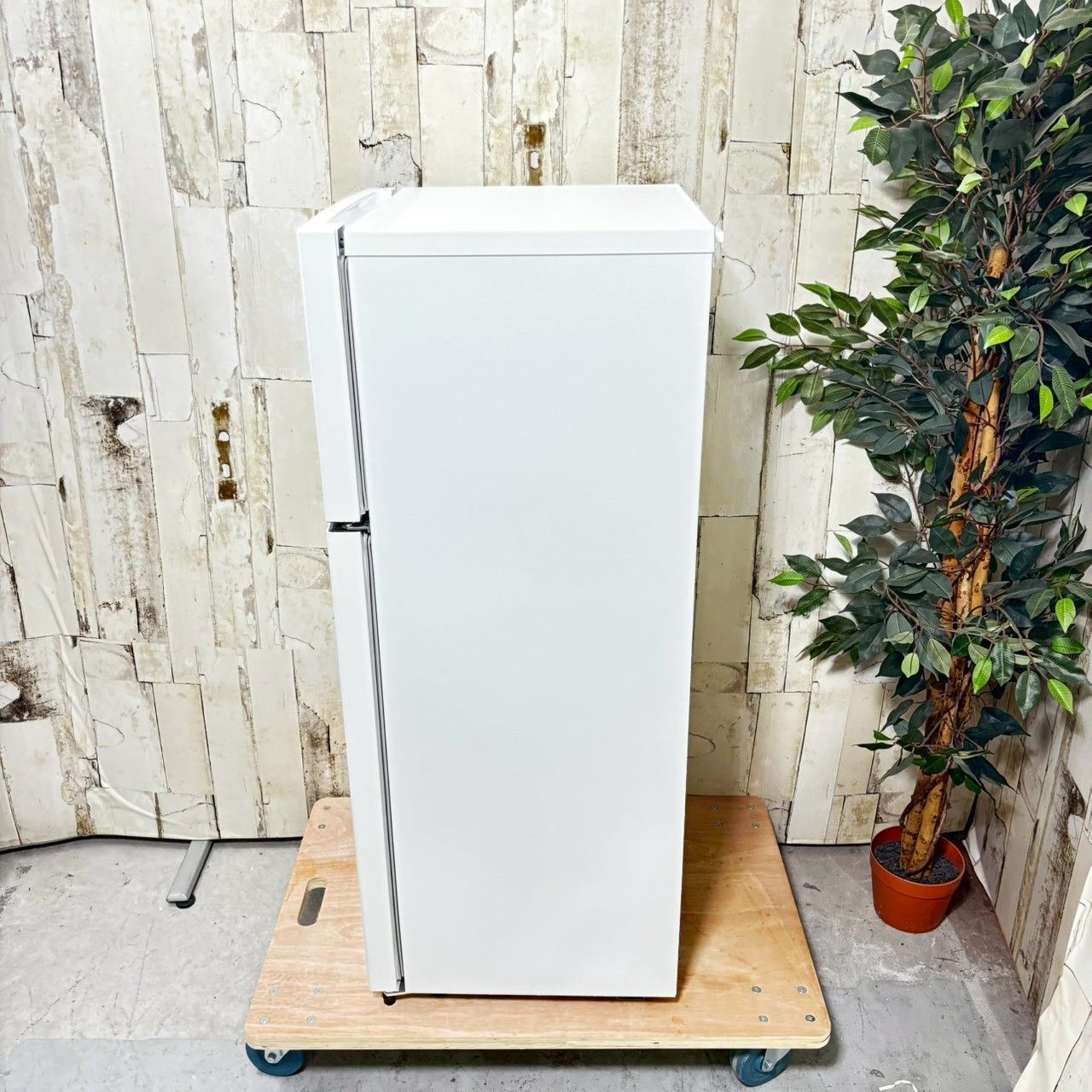 ハイセンス　ノンフロン冷凍冷蔵庫　HR-B12C 2020年製 120L 2020年製】 Hisense ハイセンス HR-B12C ノンフロン冷凍冷蔵庫 120L