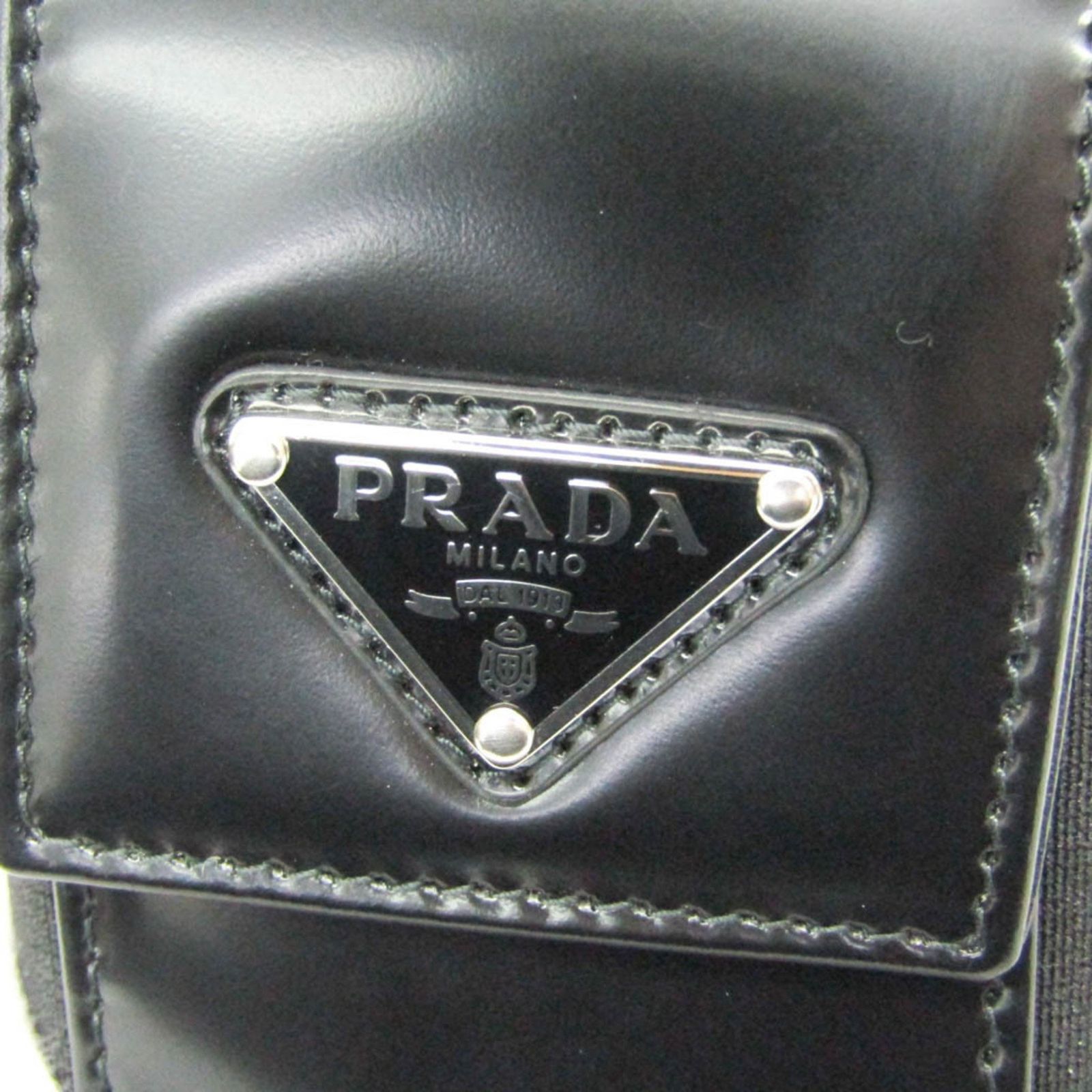 プラダ(Prada) トライアングルロゴ フォンポーチ メンズ,レディース