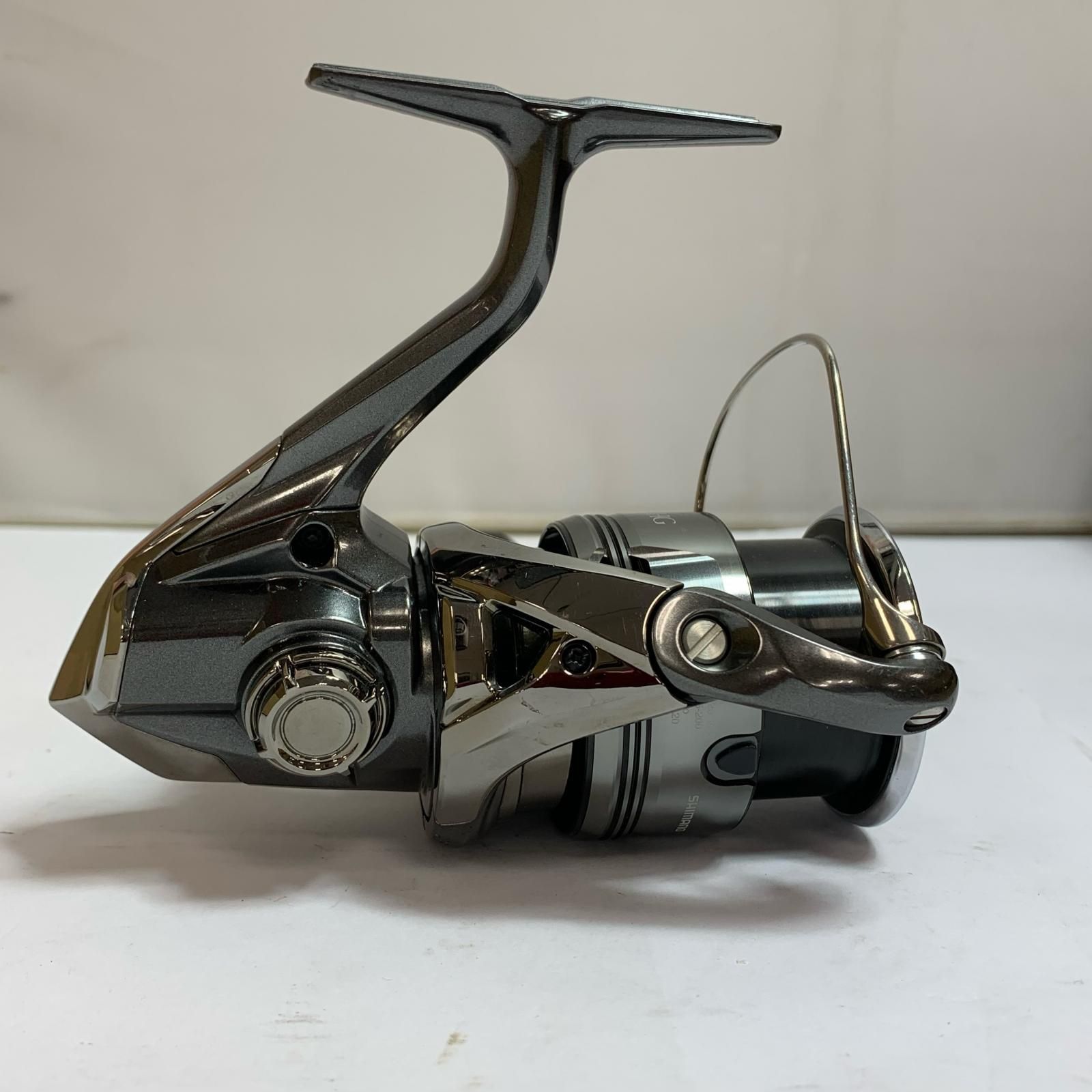 SHIMANO シマノ 24ツインパワー4000 MHG スピニングリール ゴメクサスハンドルノブ なし 046864