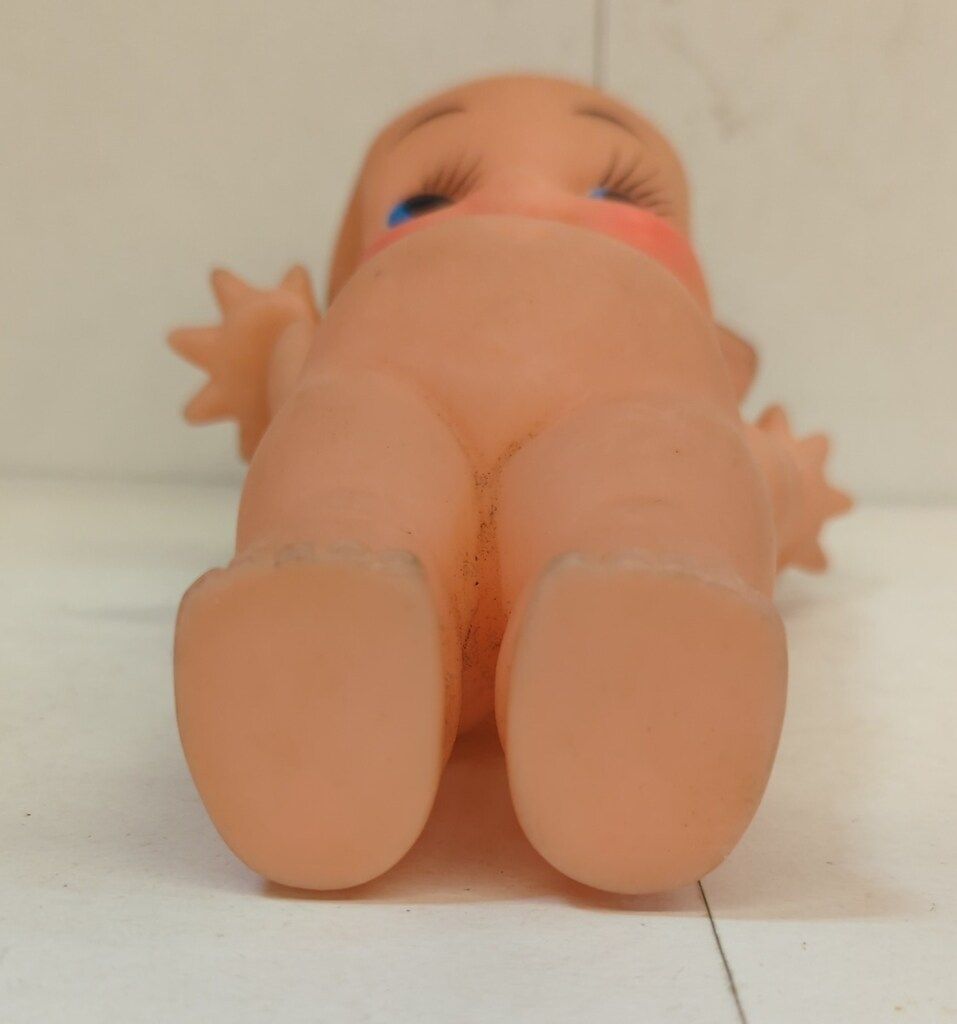 日本興業銀行 キューピー人形貯金箱 服赤レース白ドット 160mm - メルカリ