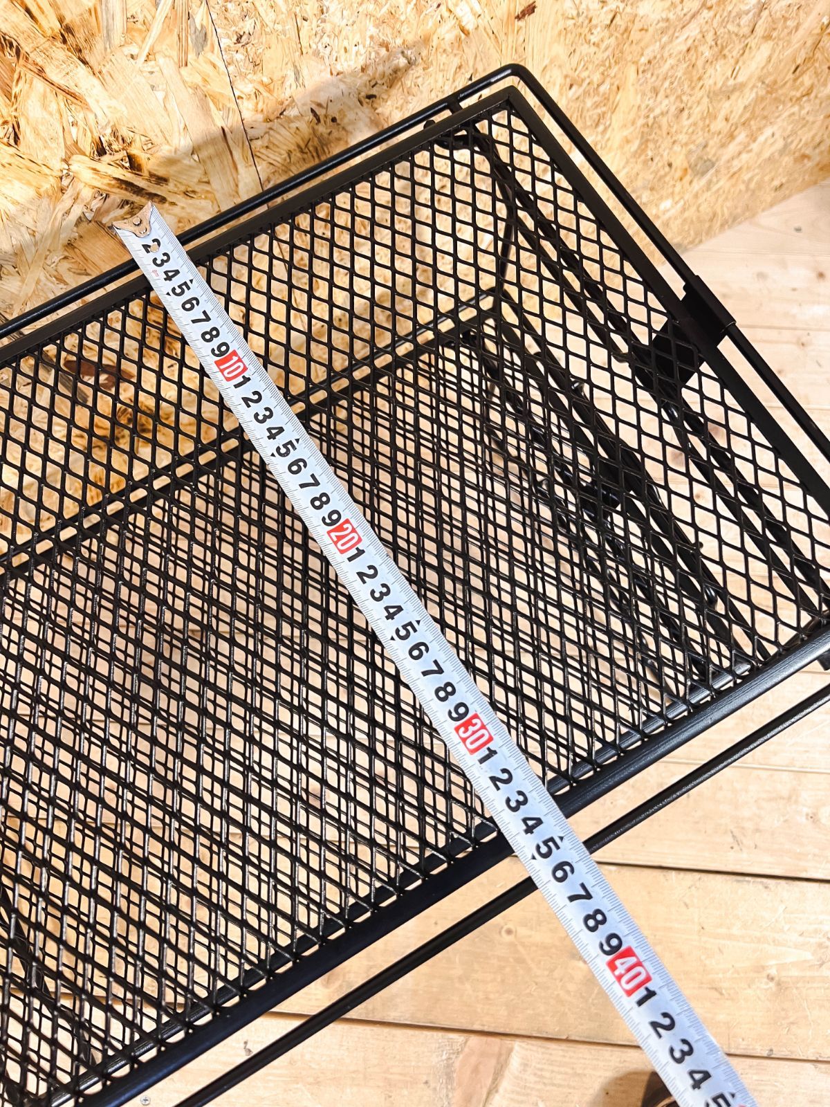 エキスパンドメタル 黒ギア