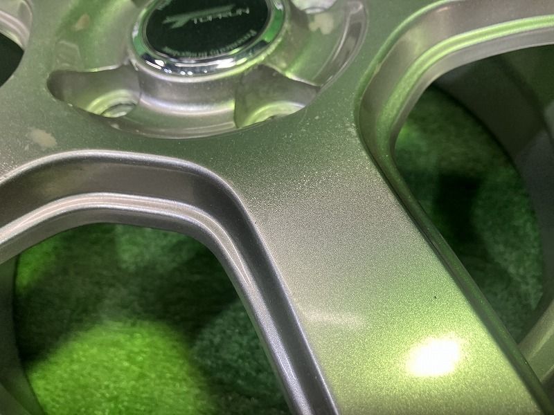 ホイール アルミ